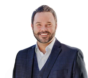 Andrew Daversa, Realtor